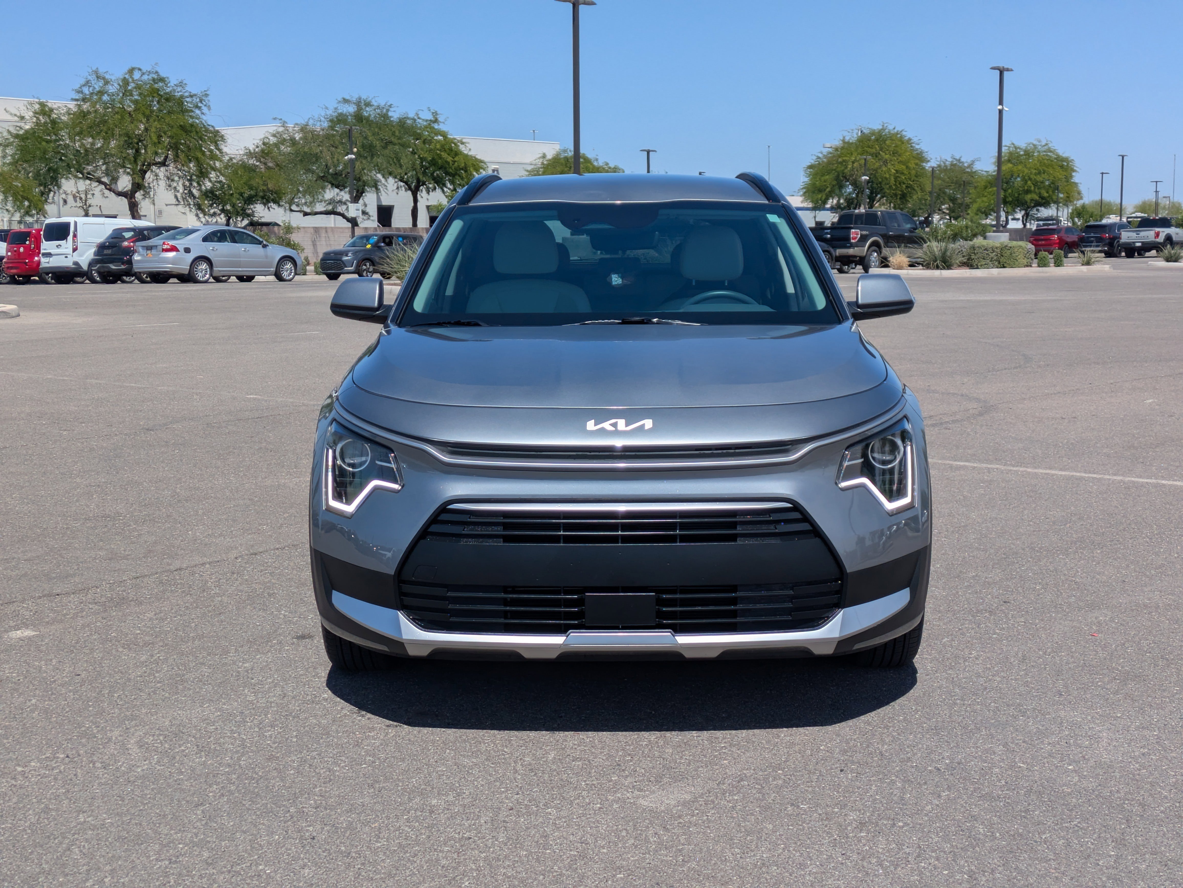 Certified 2025 Kia Niro EX FWD image 8