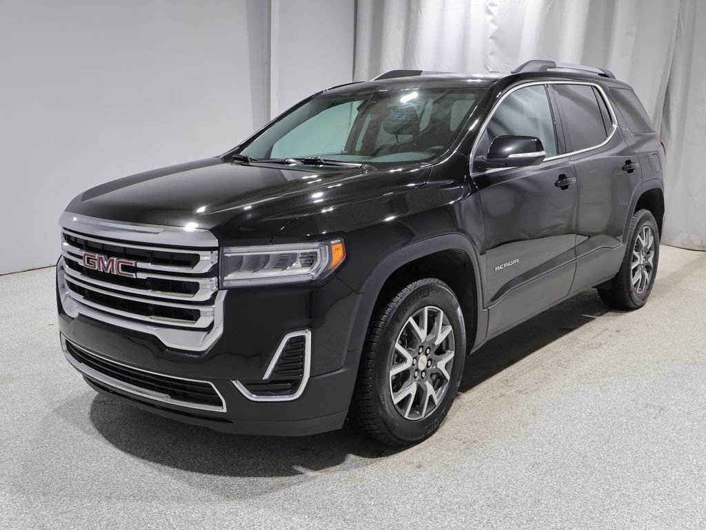 Used 2023 GMC Acadia SLE w/ LPO, Cargo Package AWD/4WD image 7