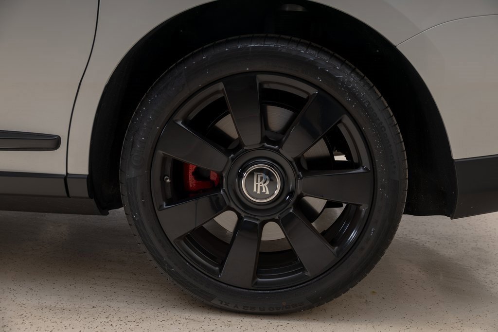 Used 2023 Rolls-Royce Cullinan image 55