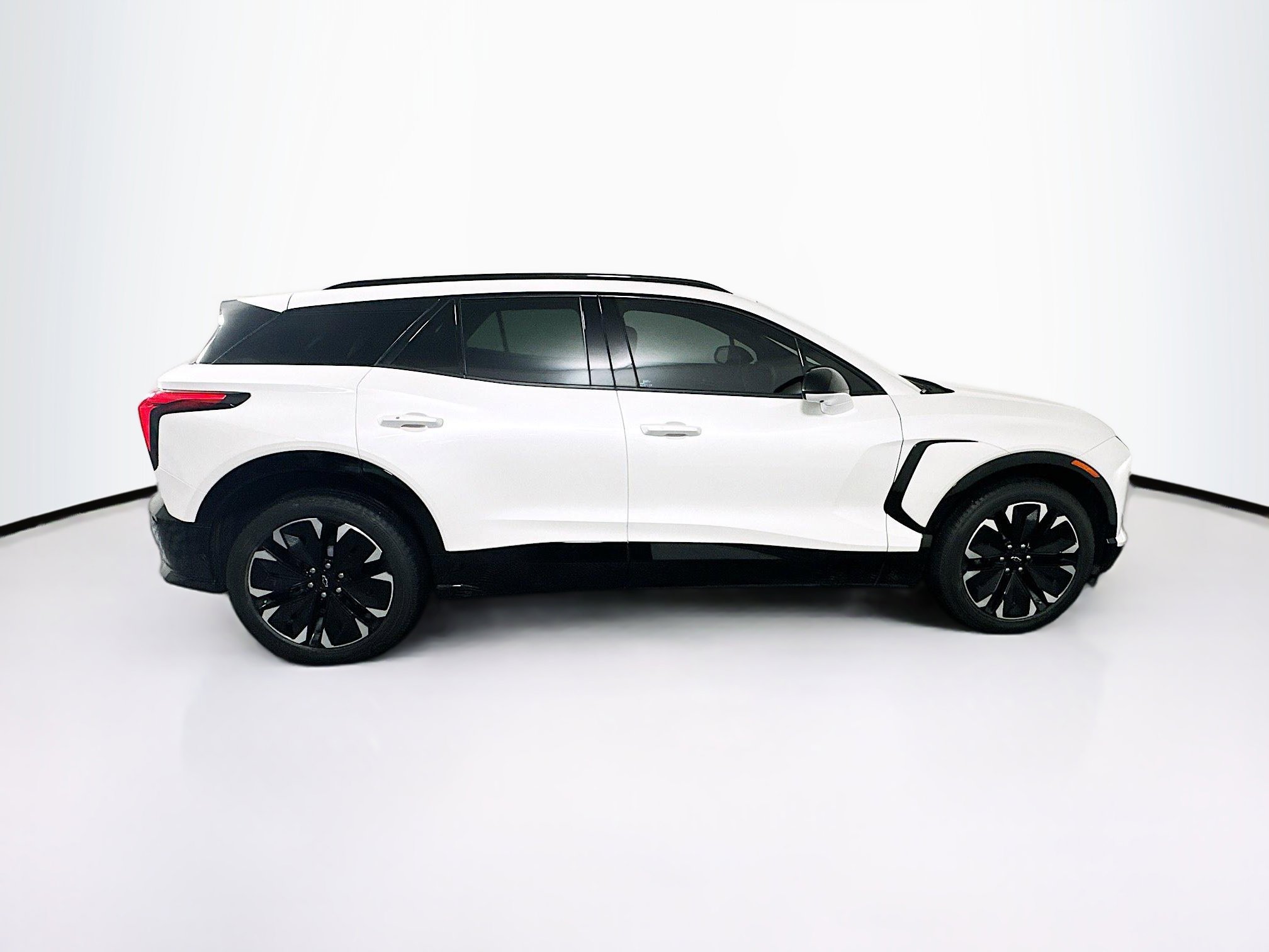 Used 2024 Chevrolet Blazer EV RS AWD/4WD image 10