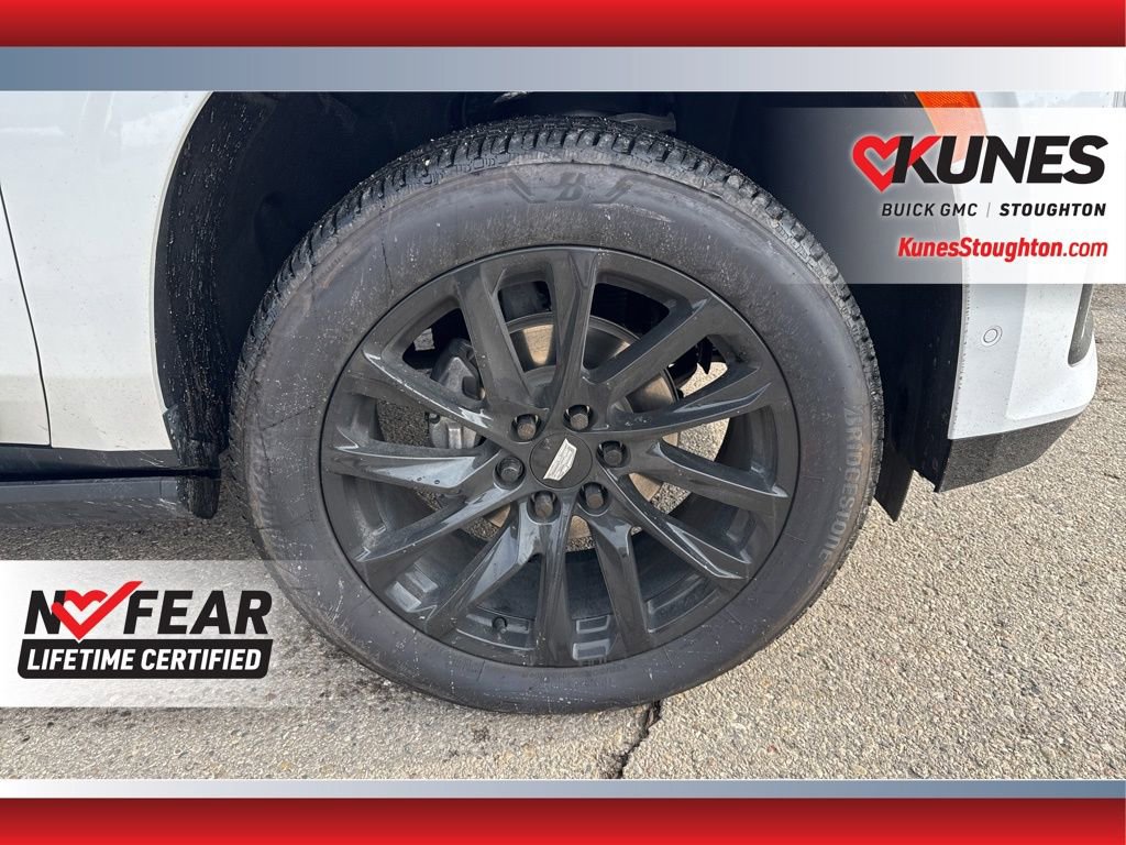 Used 2024 Cadillac Escalade ESV Sport Platinum w/ LPO, ONYX Package image 15