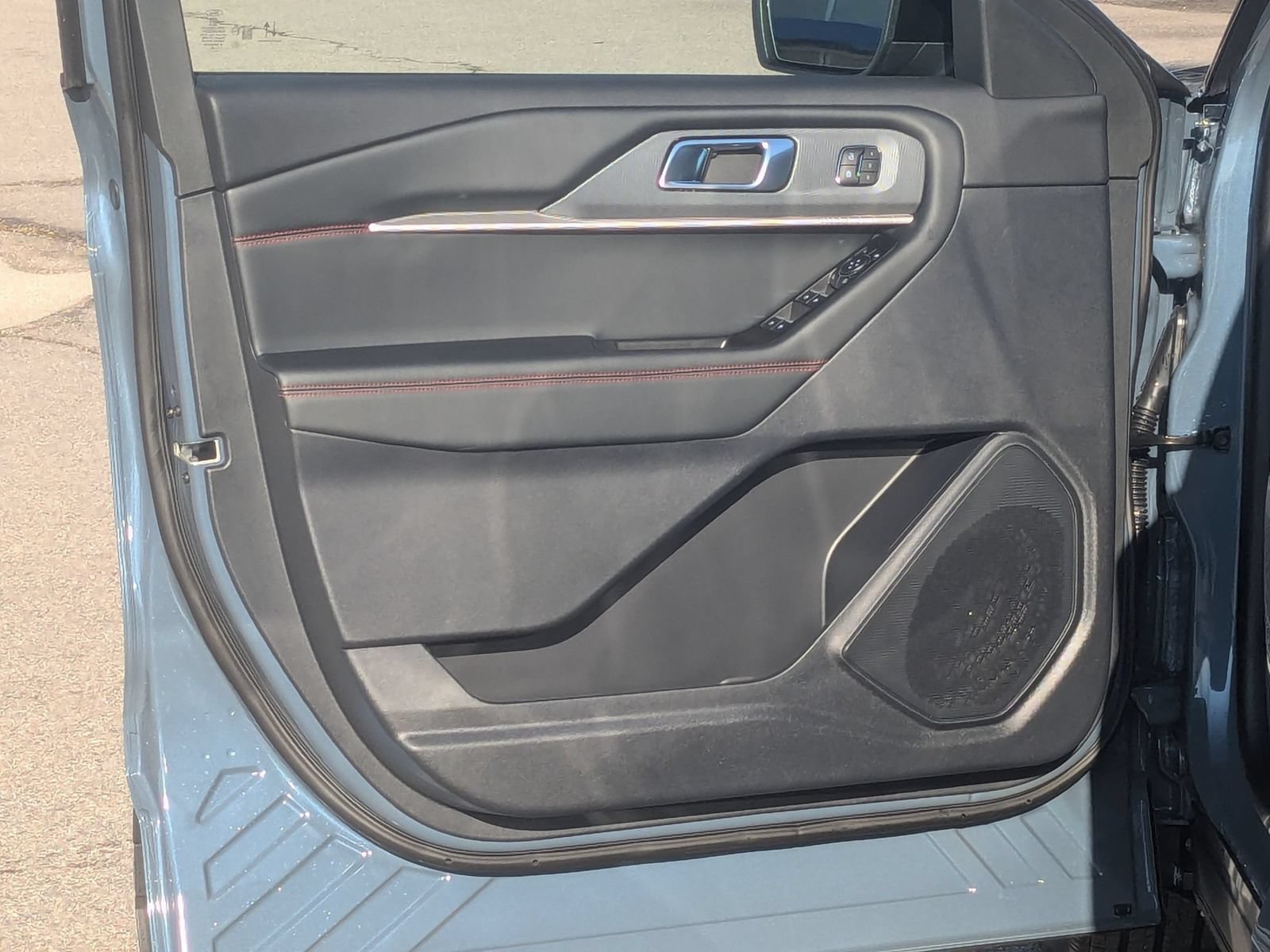New 2026 Ford Explorer ST AWD/4WD image 11