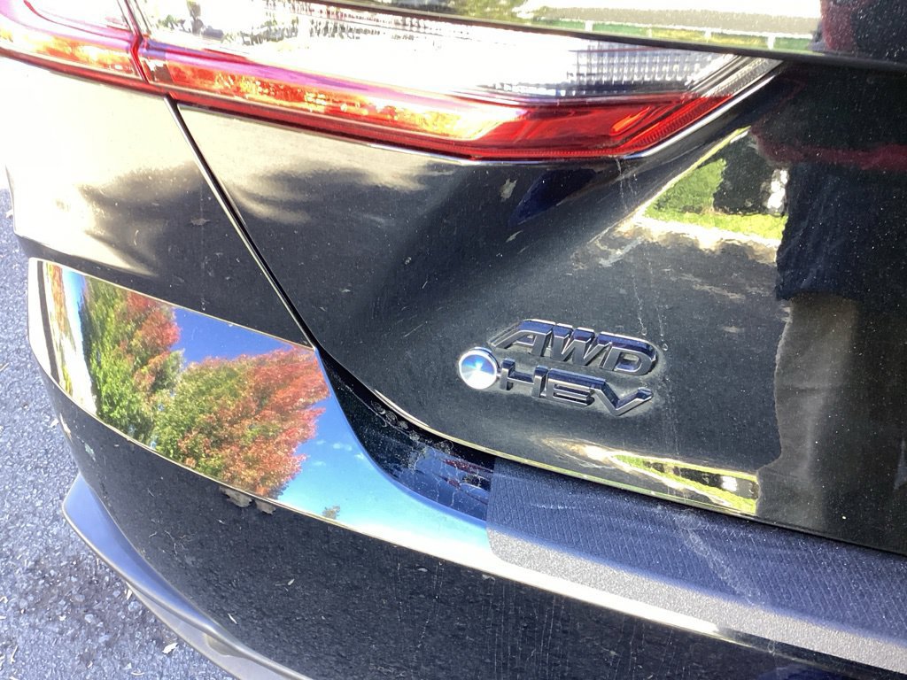Certified 2025 Toyota Camry SE AWD/4WD image 19