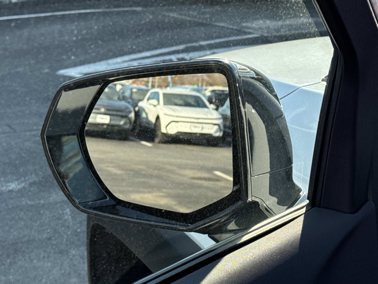 New 2026 Chevrolet Silverado EV LT image 15