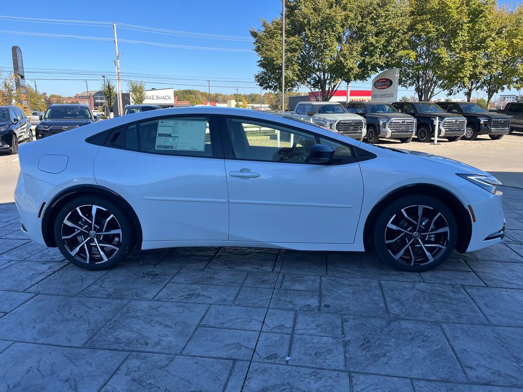 New 2026 Toyota Prius Plug-In Hybrid image 6