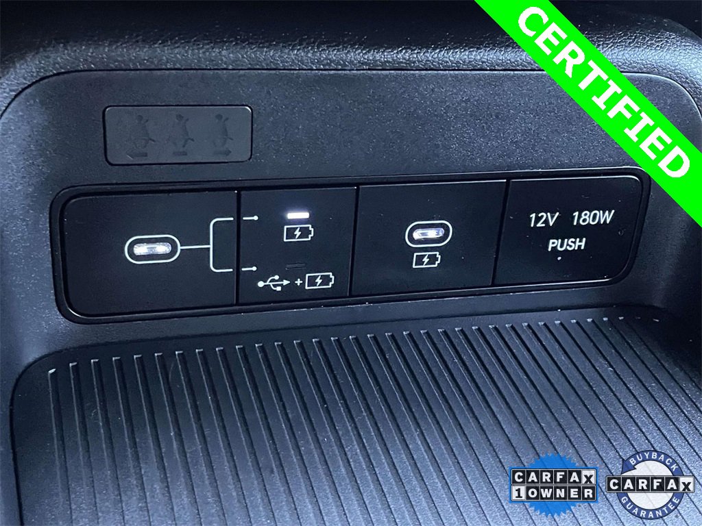 Certified 2025 Hyundai Kona SE image 29