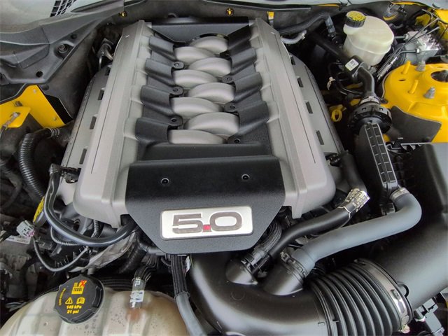 Used 2015 Ford Mustang GT Premium image 30