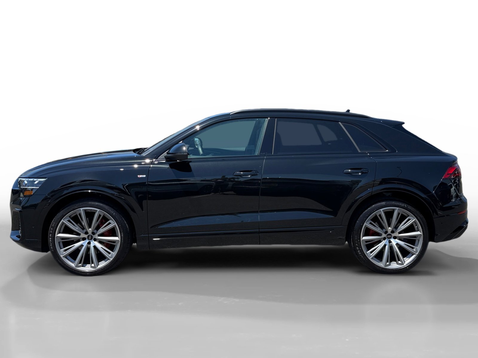 Certified 2026 Audi Q8 Prestige w/ Prestige Package AWD/4WD image 2