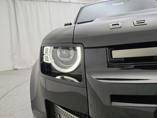 Certified 2023 Land Rover Defender 110 X-Dynamic SE image 54