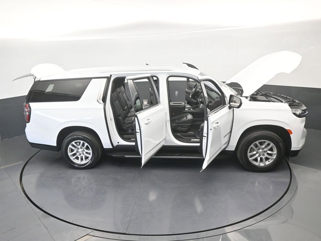 Used 2024 Chevrolet Suburban LT image 74