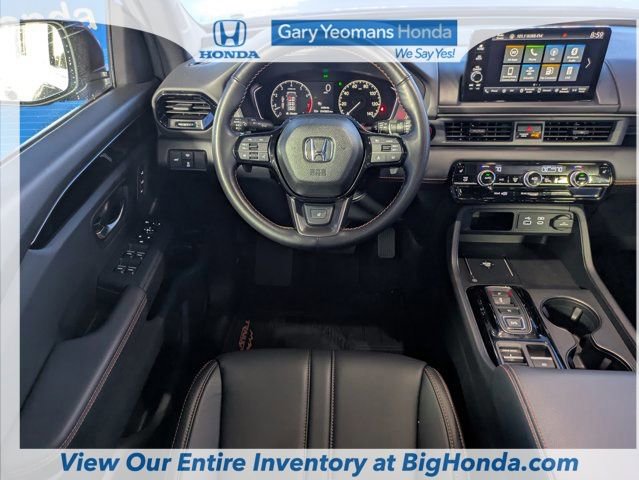 Certified 2025 Honda Pilot TrailSport image 17