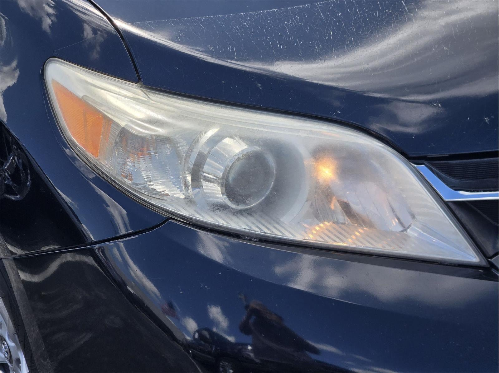 Used 2018 Toyota Sienna LE FWD image 8