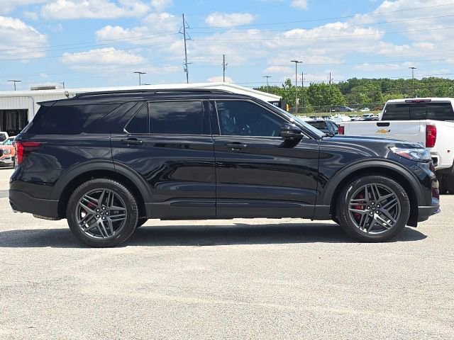 Used 2025 Ford Explorer ST w/ Sun And Sound Package AWD/4WD image 5