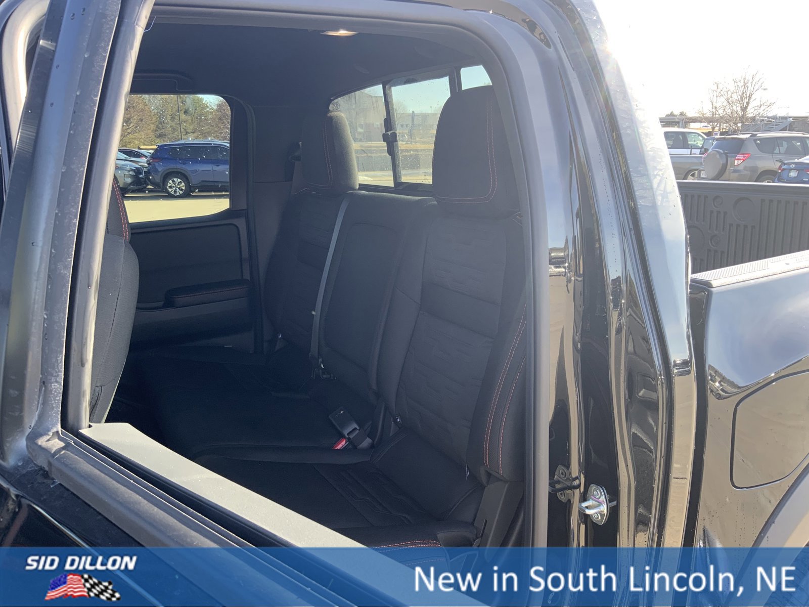 New 2026 Nissan Frontier PRO-4X w/ Pro-4x Convenience Package image 10