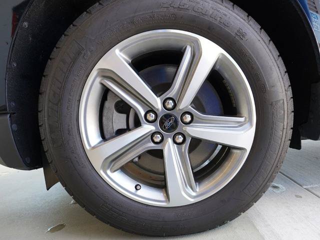 Certified 2024 Ford Edge SEL w/ Convenience Package AWD/4WD image 32