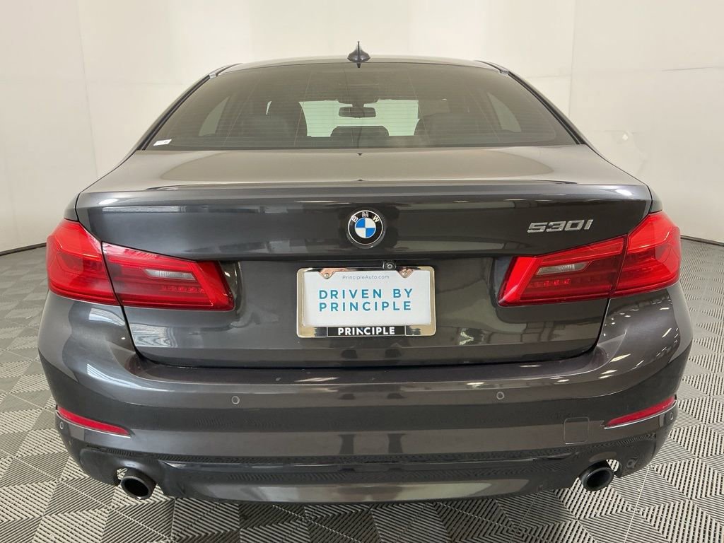 Used 2017 BMW 530i image 9