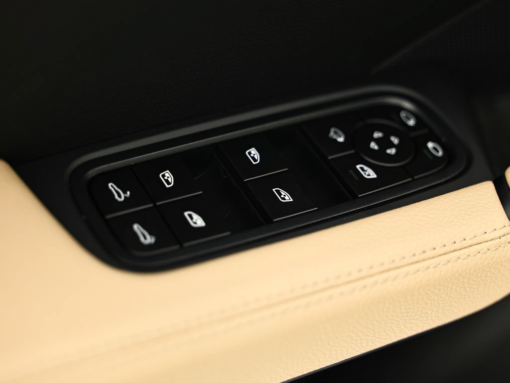New 2026 Porsche Cayenne S AWD/4WD image 20