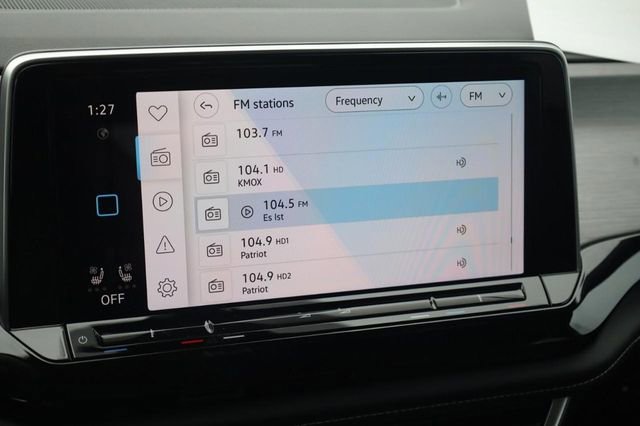 New 2026 Volkswagen Atlas Cross Sport SE image 15