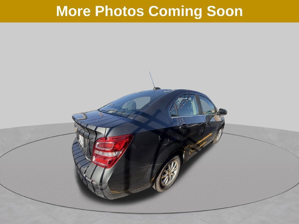 Used 2019 Chevrolet Sonic LT FWD image 3