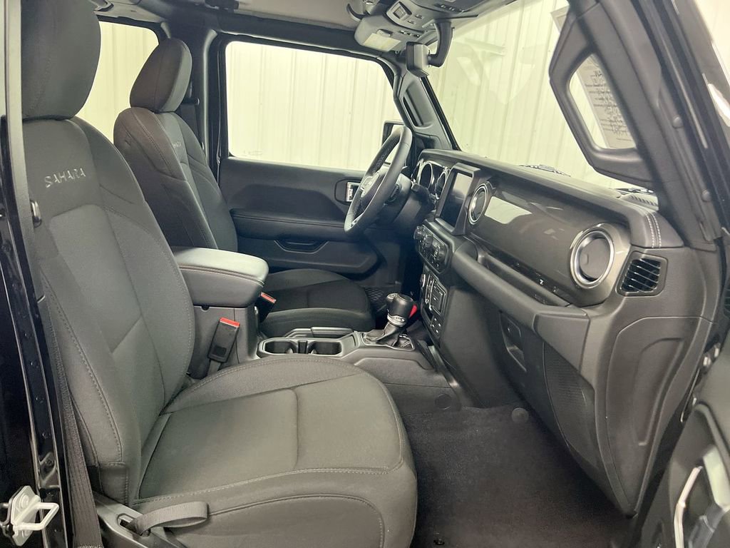 Used 2023 Jeep Wrangler Sahara w/ LED Lighting Group image 22