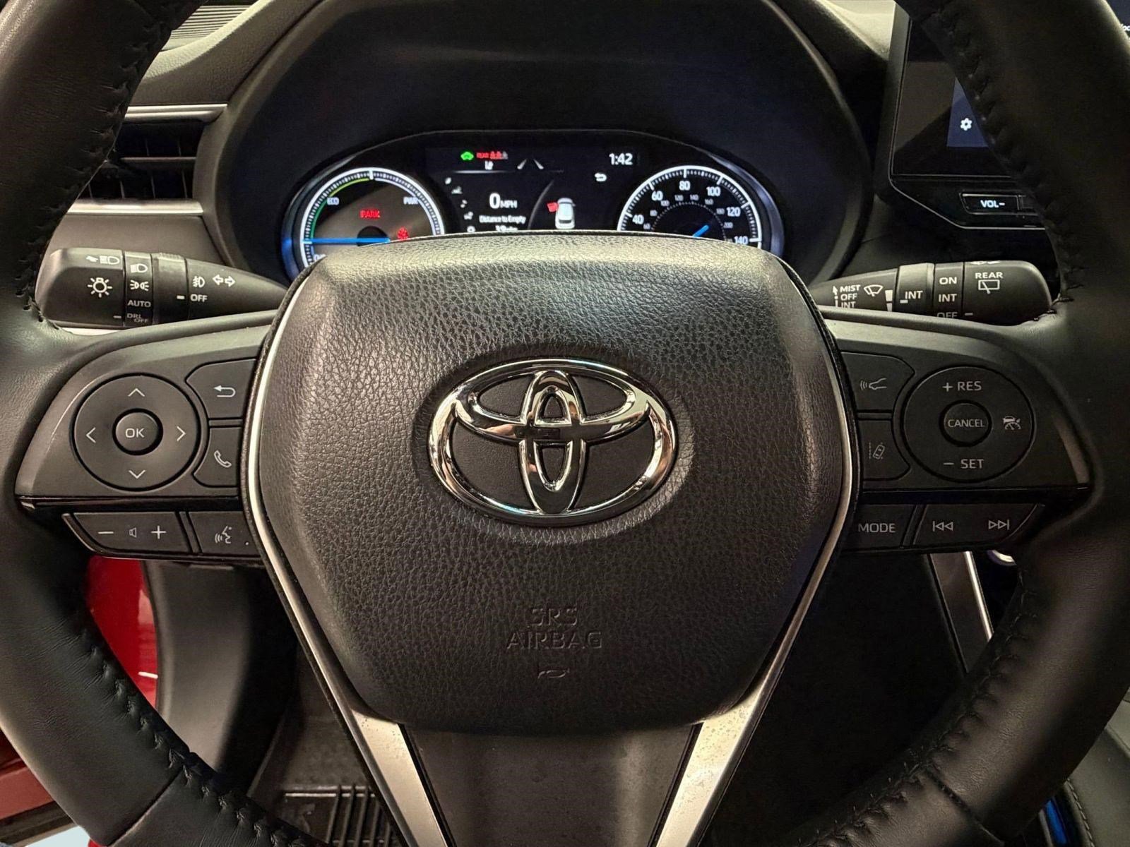 Used 2024 Toyota Venza Nightshade image 14