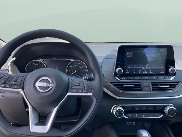 New 2026 Nissan Altima 2.5 SV AWD/4WD image 15