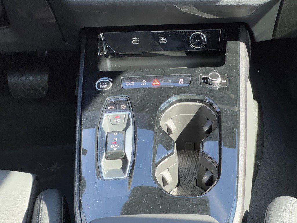 Used 2025 Audi A5 2.0T Premium Plus w/ Premium Plus image 14