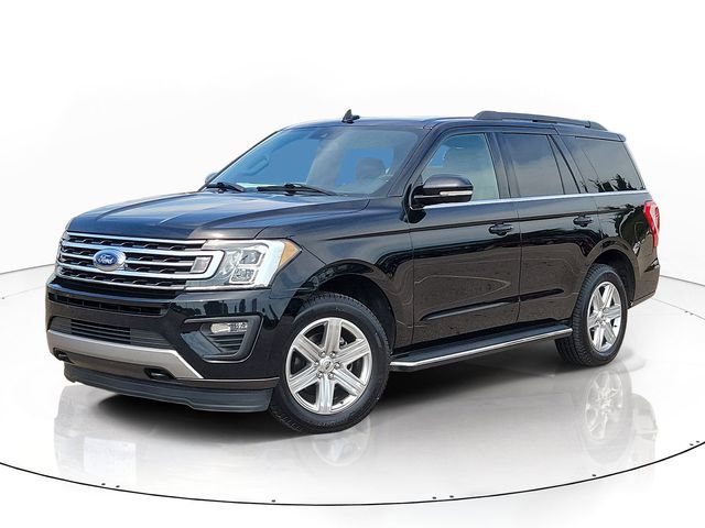 Used 2018 Ford Expedition XLT w/ Equipment Group 202A AWD/4WD image 1
