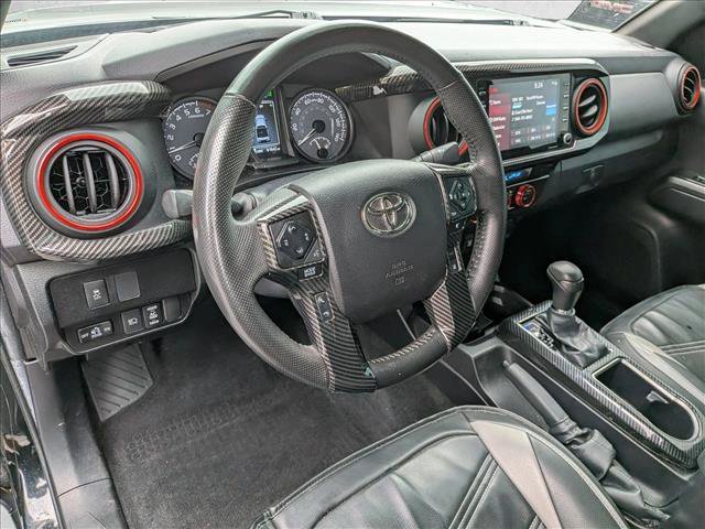 Used 2022 Toyota Tacoma TRD Sport w/ Technology Package AWD/4WD image 10