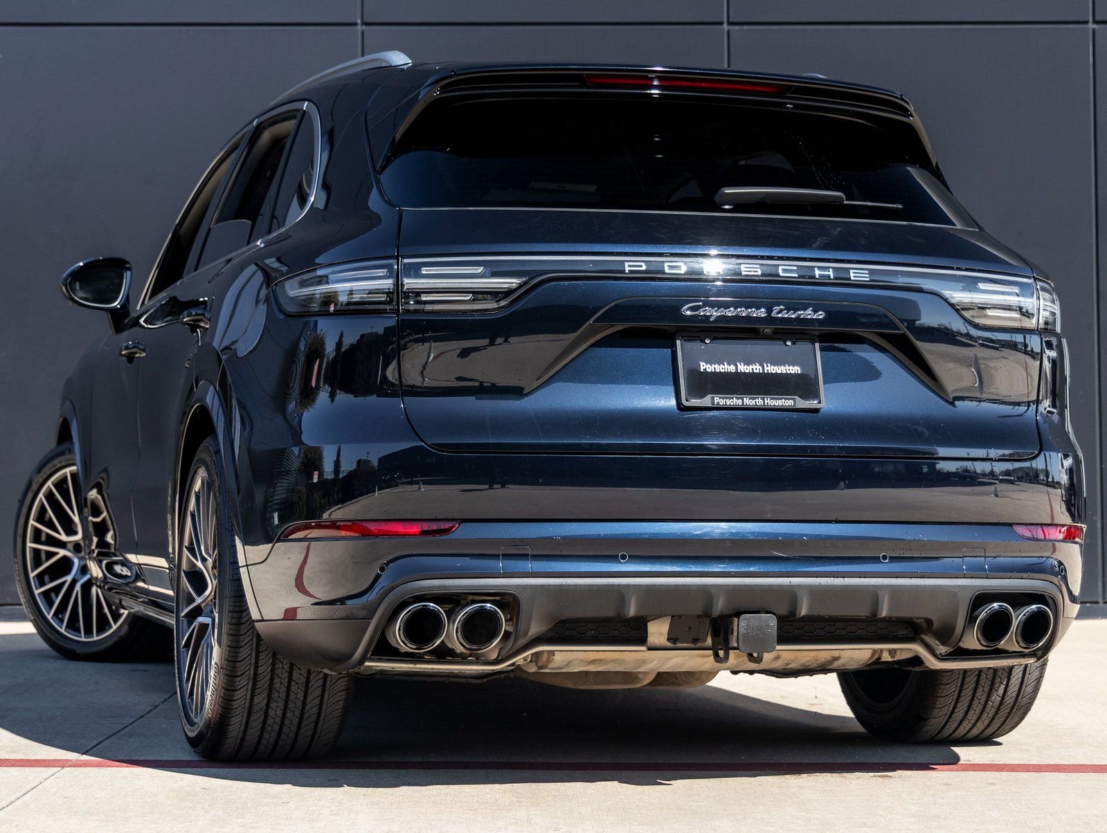 Certified 2023 Porsche Cayenne Turbo image 3