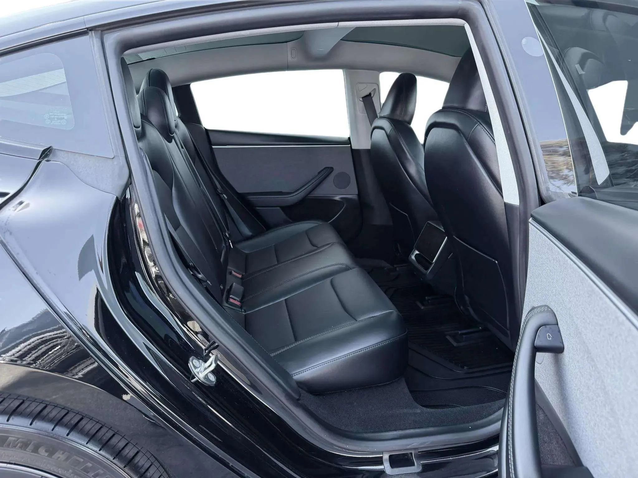 Used 2024 Tesla Model 3 Long Range image 15