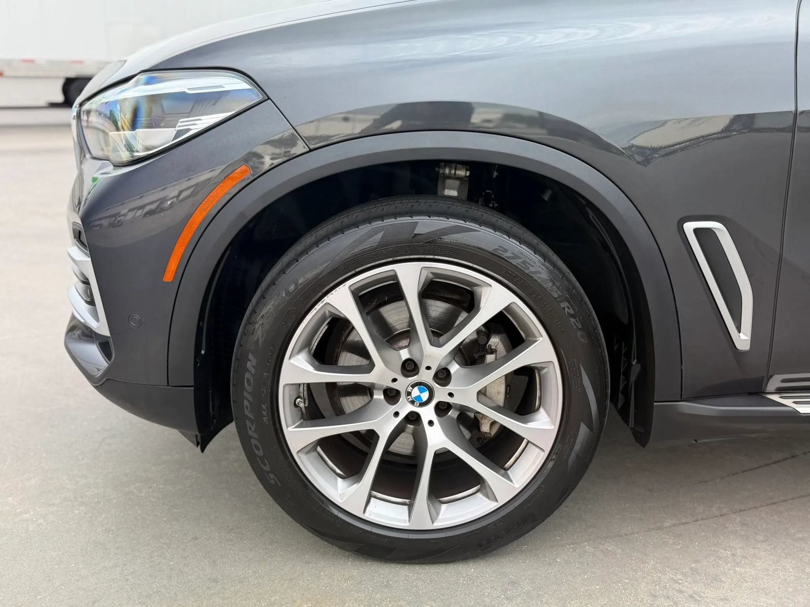 Used 2023 BMW X5 sDrive40i w/ Premium Package RWD image 14