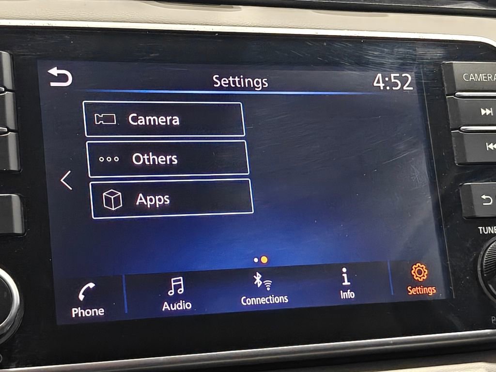 Used 2020 Nissan Versa SV image 30