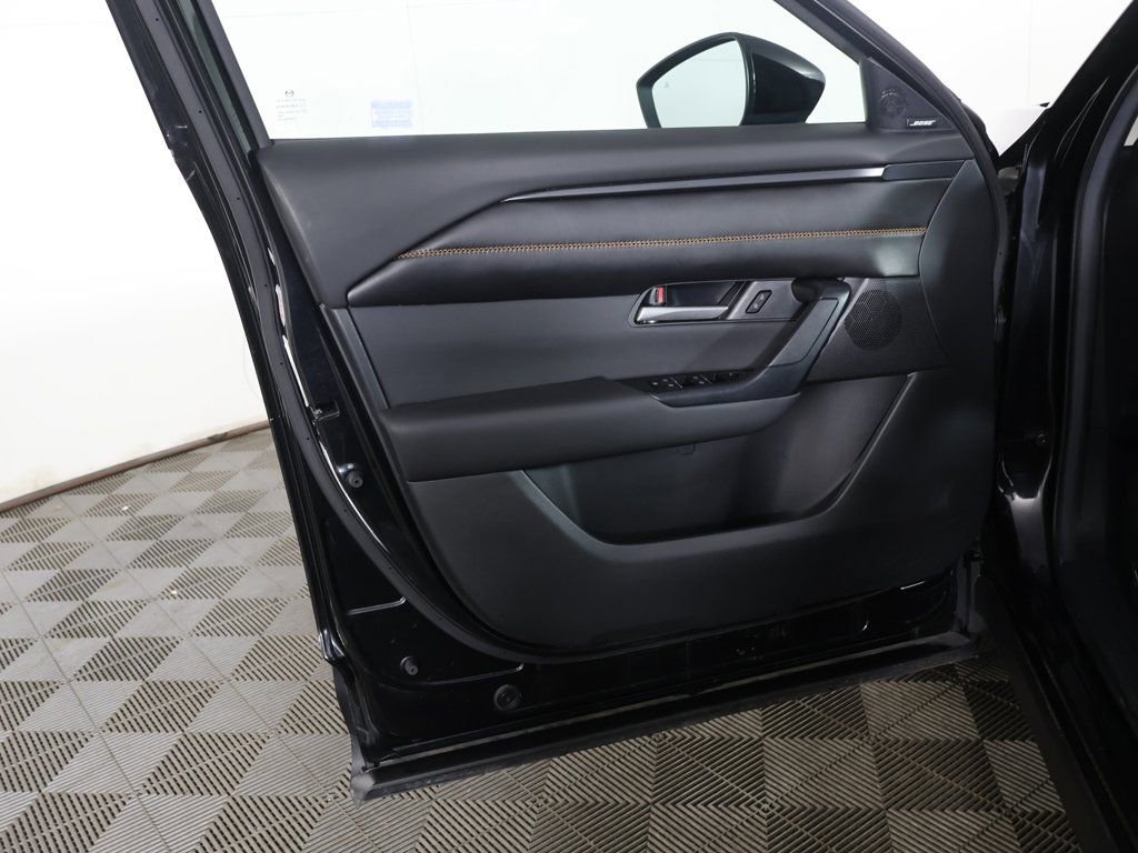 Used 2025 MAZDA CX-50 AWD 2.5 Hybrid w/ Premium Pkg image 24