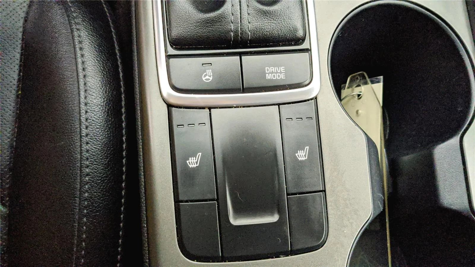 Used 2020 Kia Optima SE image 25