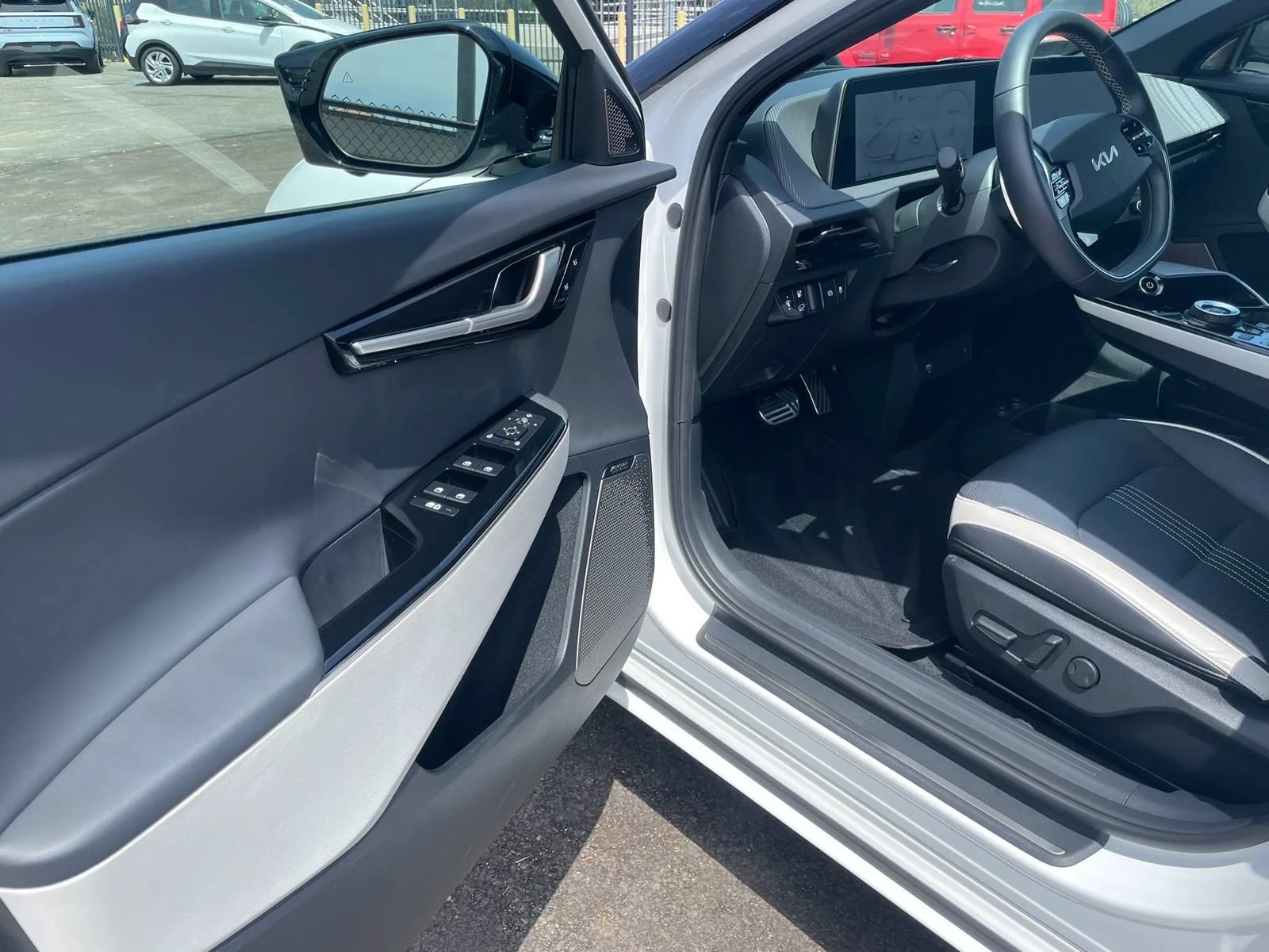 Used 2024 Kia EV6 GT-Line AWD/4WD image 9