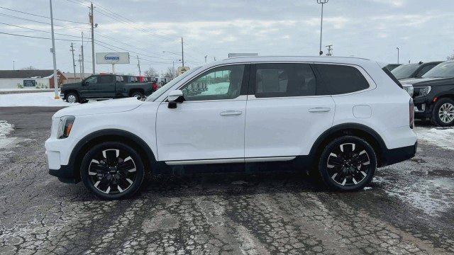 Used 2024 Kia Telluride SX w/ Towing Package image 5