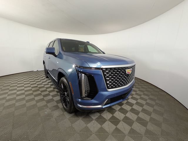 Used 2025 Cadillac Escalade Premium Luxury AWD/4WD image 35