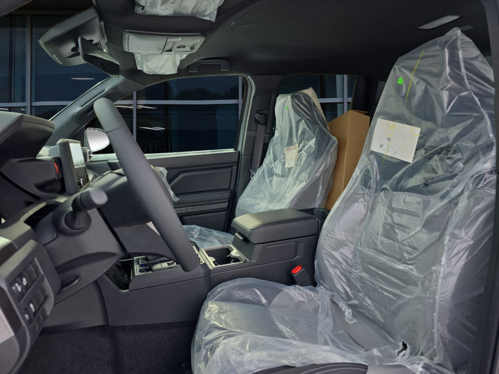 New 2025 Toyota Tacoma TRD Off-Road image 2