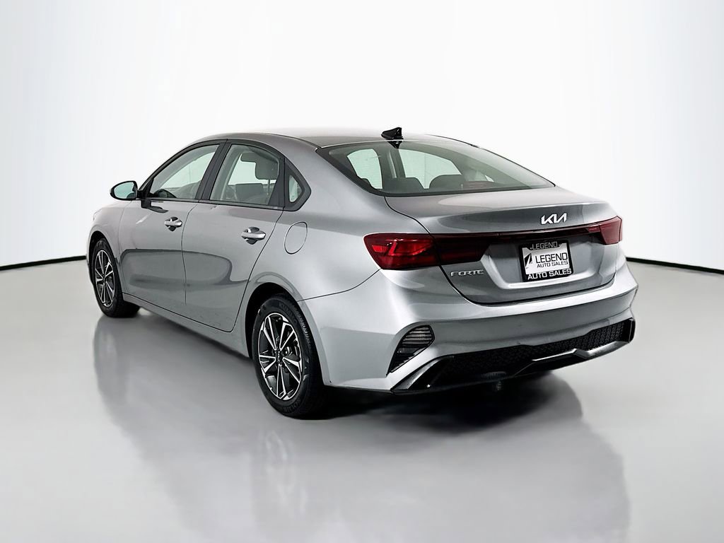 Used 2022 Kia Forte LXS image 5