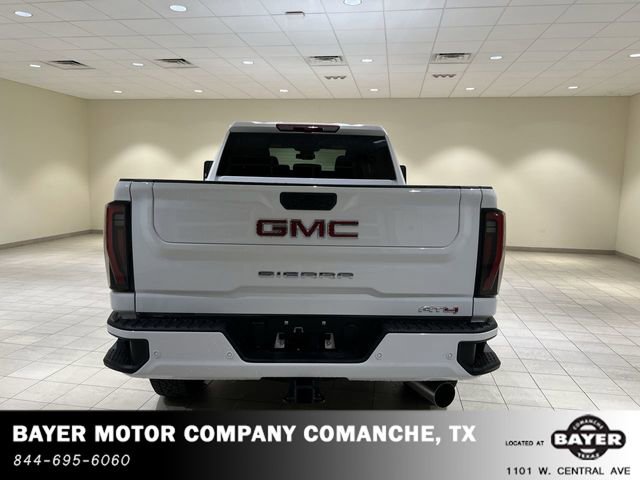 Used 2025 GMC Sierra 2500 AT4 image 4