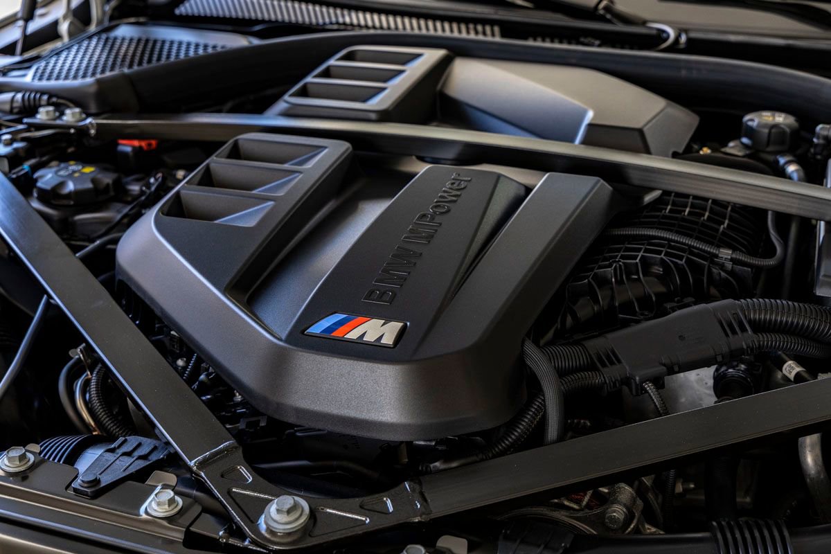 New 2026 BMW M4 Coupe w/ Parking Assistance Package RWD image 34
