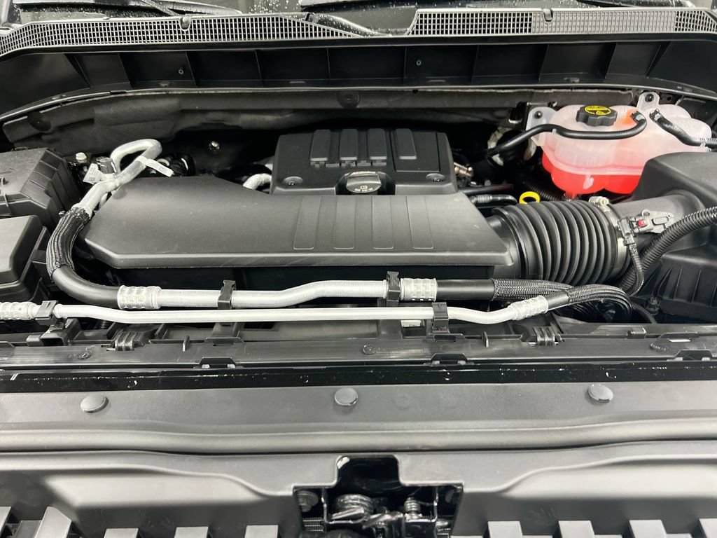 New 2026 Chevrolet Silverado 1500 LT AWD/4WD image 24