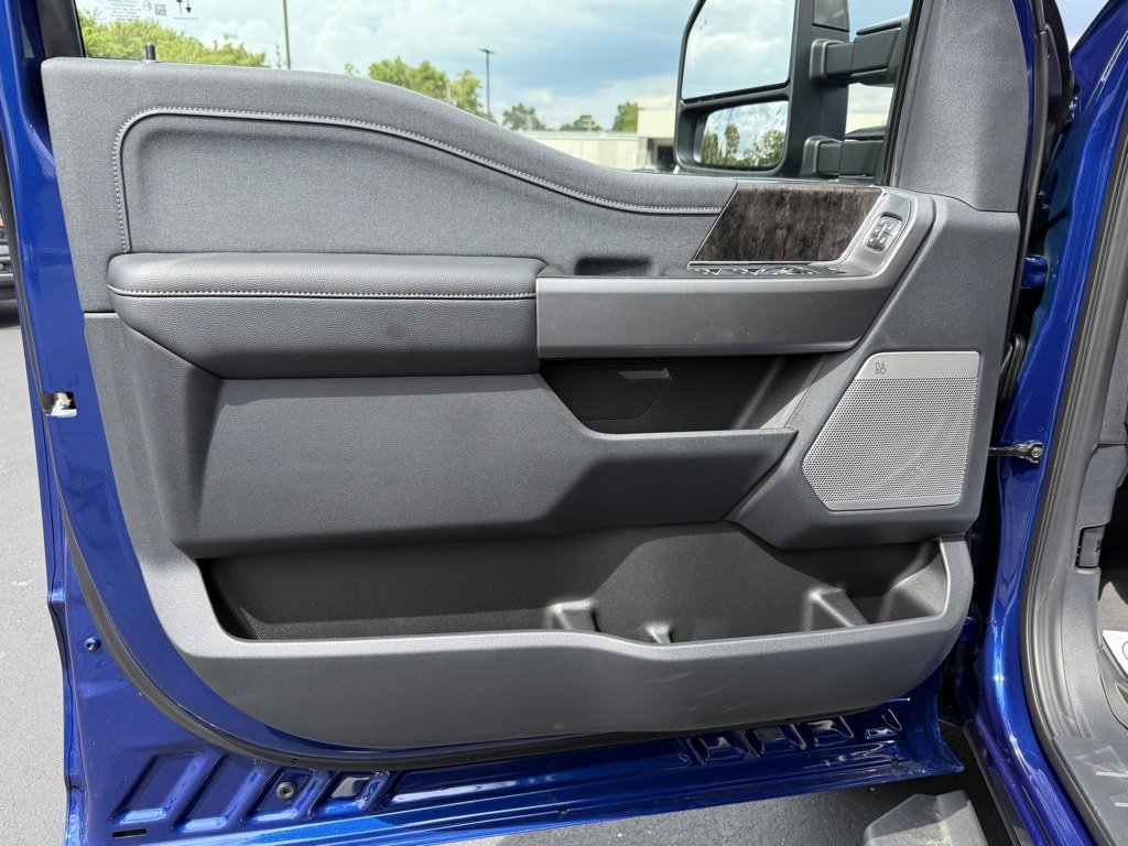 New 2026 Ford F250 XLT image 2