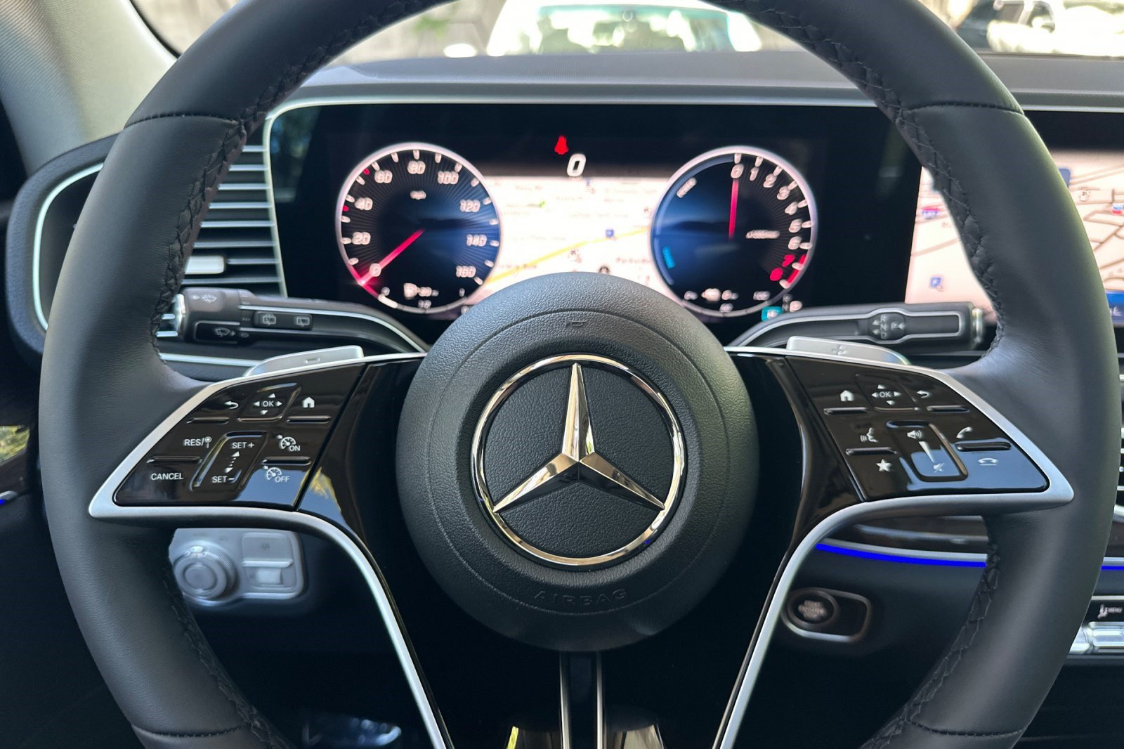 New 2026 Mercedes-Benz GLE 450e 4MATIC image 16