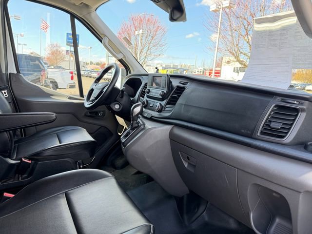 Used 2023 Ford Transit 350 DRW image 32