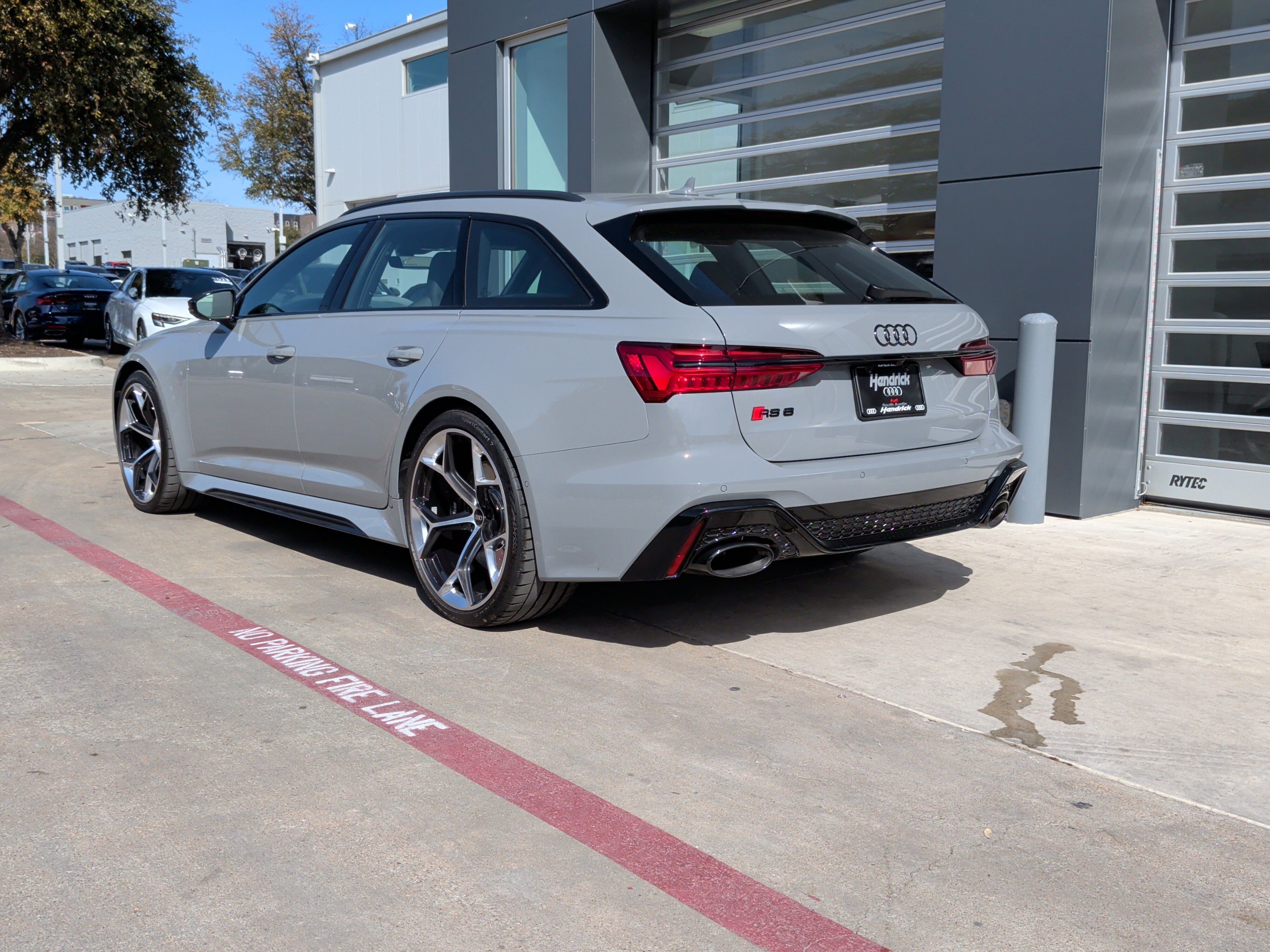 Used 2024 Audi RS 6 performance image 8