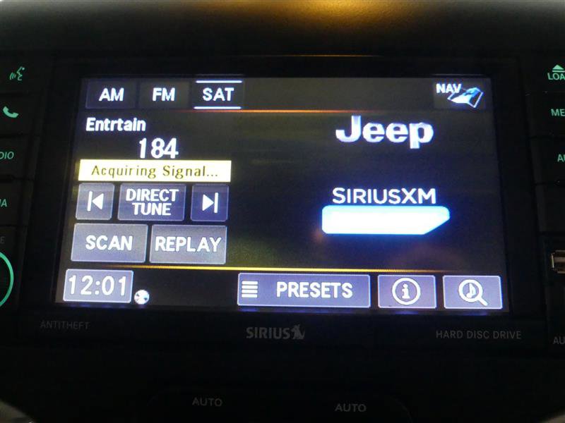 Used 2018 Jeep Wrangler Unlimited Sahara image 35