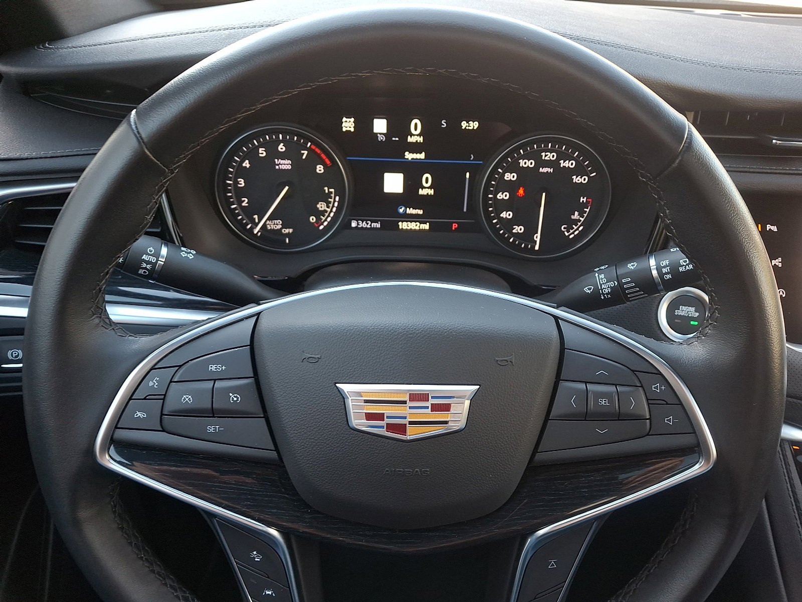 Used 2025 Cadillac XT5 Premium Luxury w/ Technology Package image 20