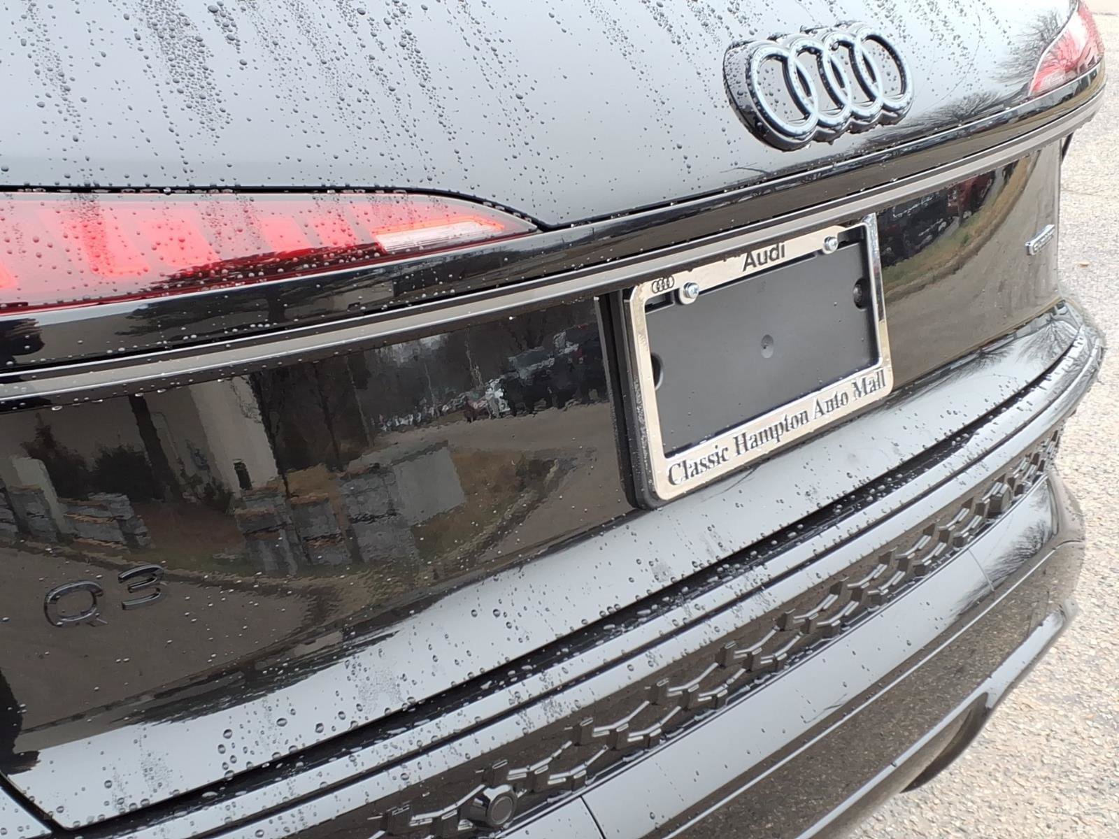 New 2026 Audi Q3 quattro 2.0T AWD/4WD image 10